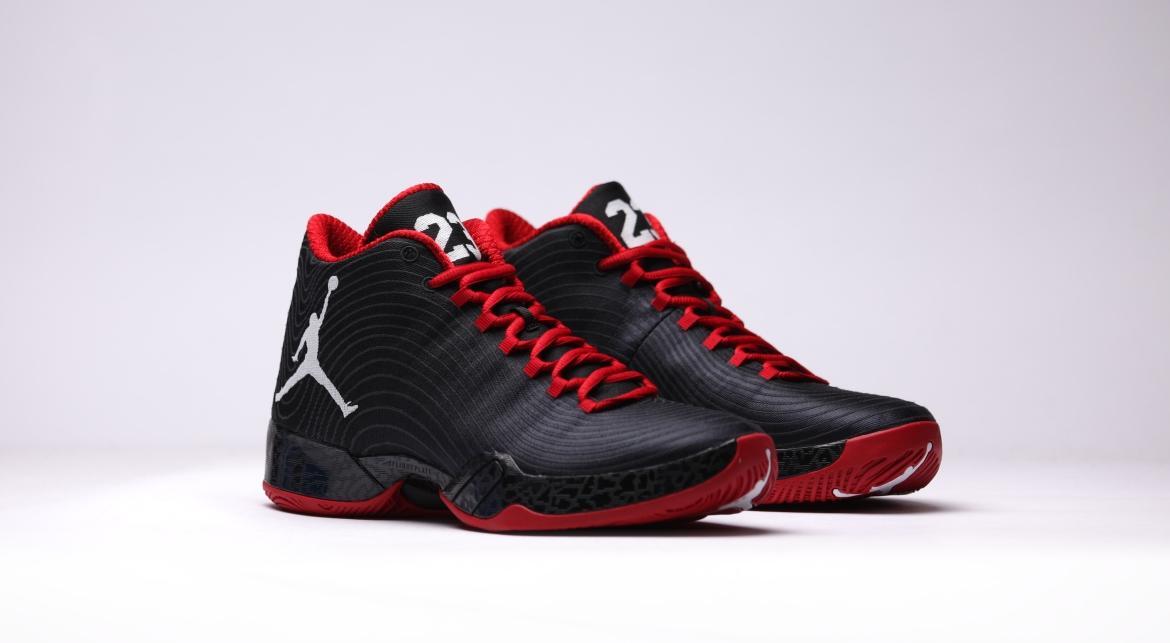 air-jordan-xx9-black-white-